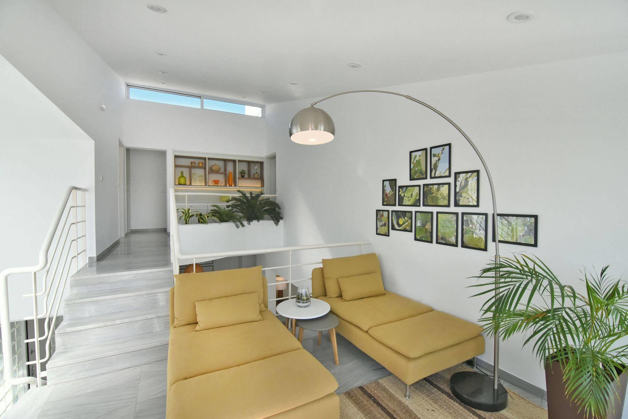 Coconut Villa Alimos Luaran gambar